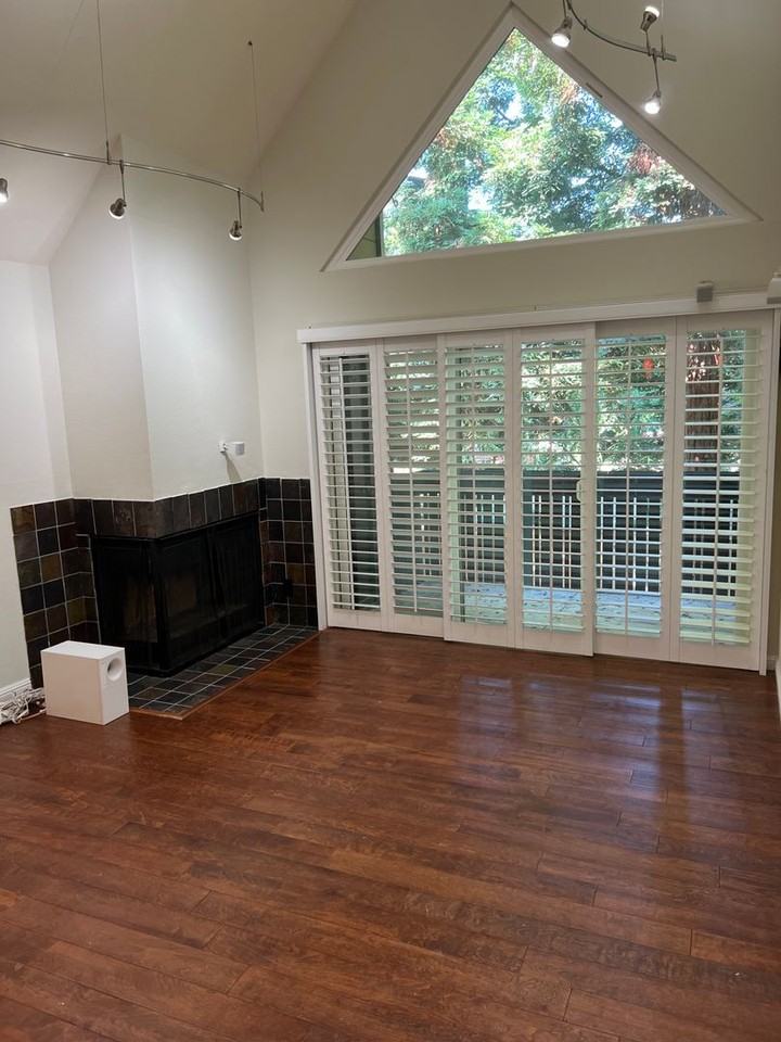 516 Thain Way - Photo 2 of 25