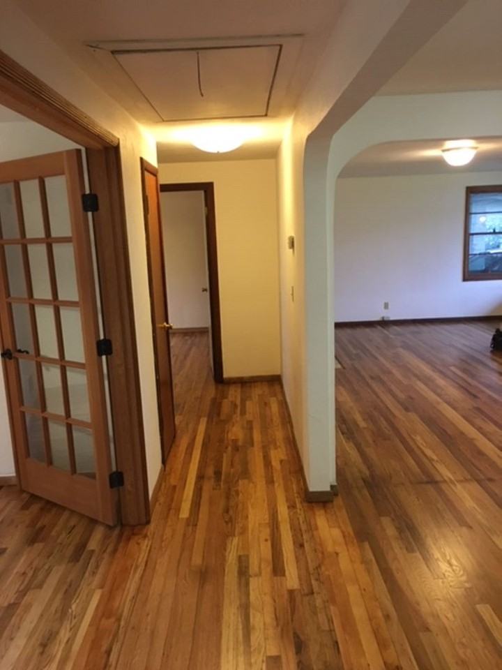 905 Nw 33rd St - Photo 4 of 32