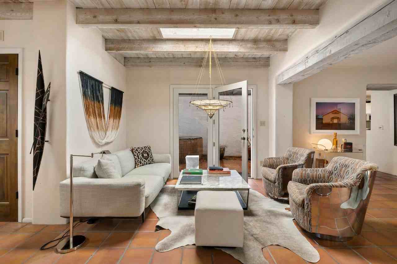 303 Calle Loma Norte - Photo 4 of 22