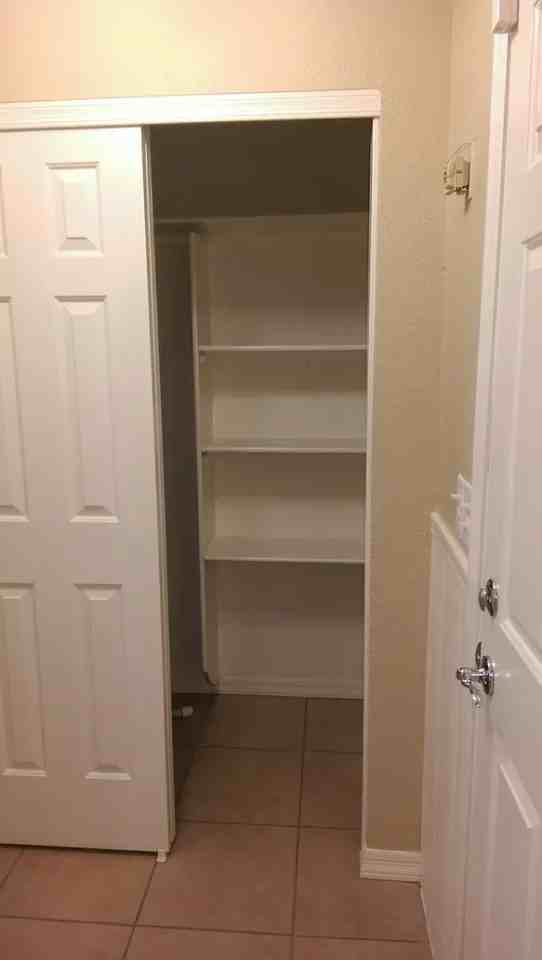 303 W Scott Ave - Photo 7 of 10