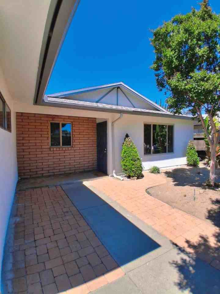 1338 Adler Dr - Photo 4 of 27