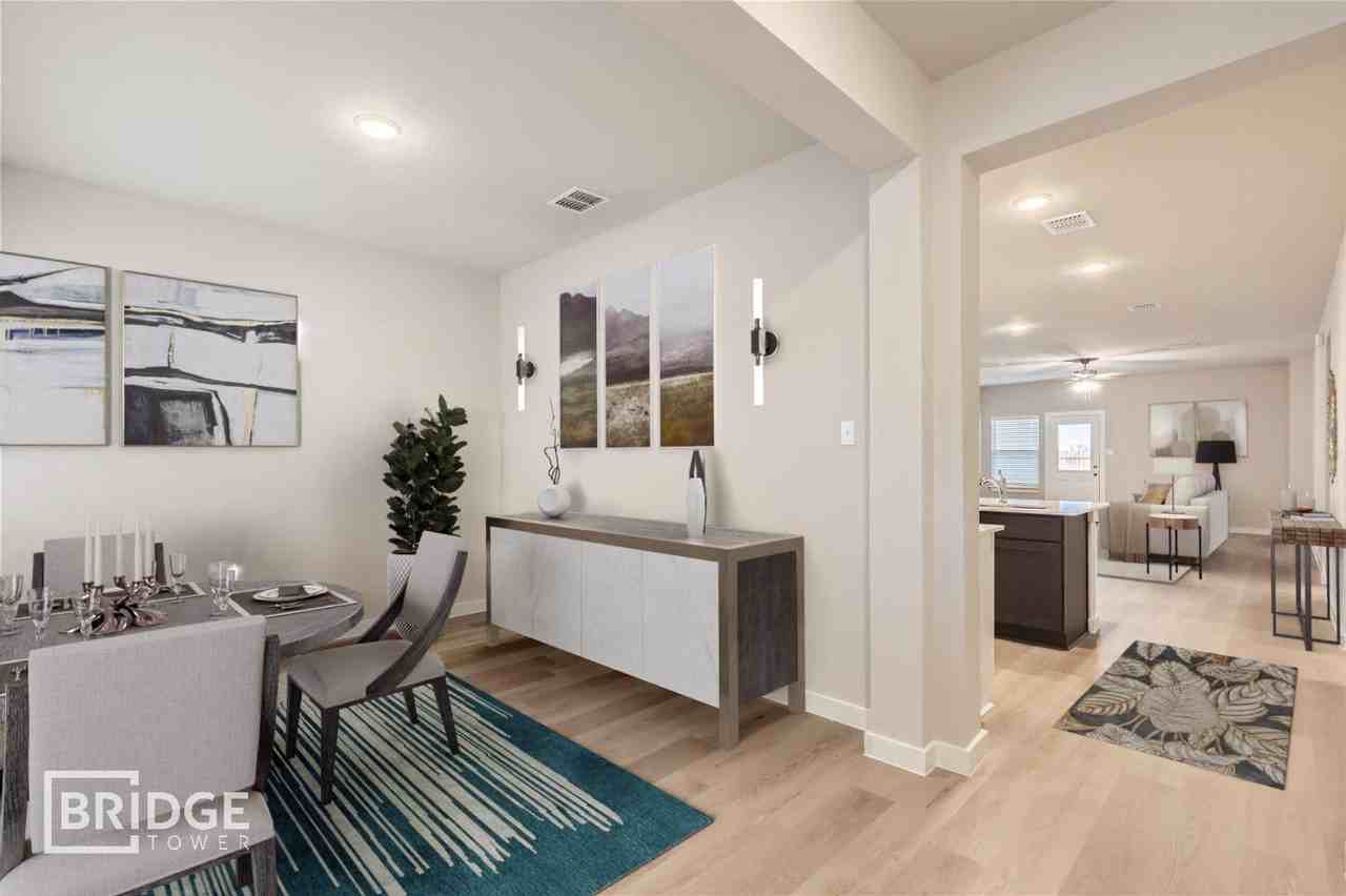 623 Sandy Glen Ln - Photo 2 of 14