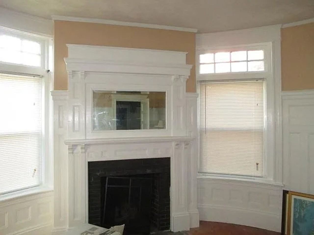 1885 Beacon St - Photo 7 of 16