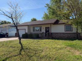 featured image of 1305 E Selma St