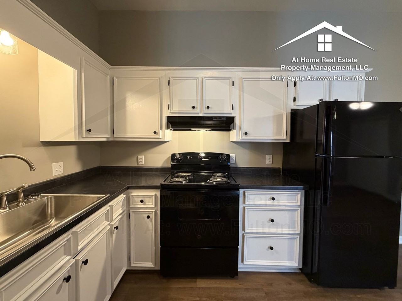 13 W 5th St - Photo 7 of 22