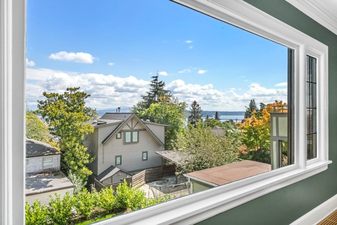 732 36th Ave - Photo 7 of 46