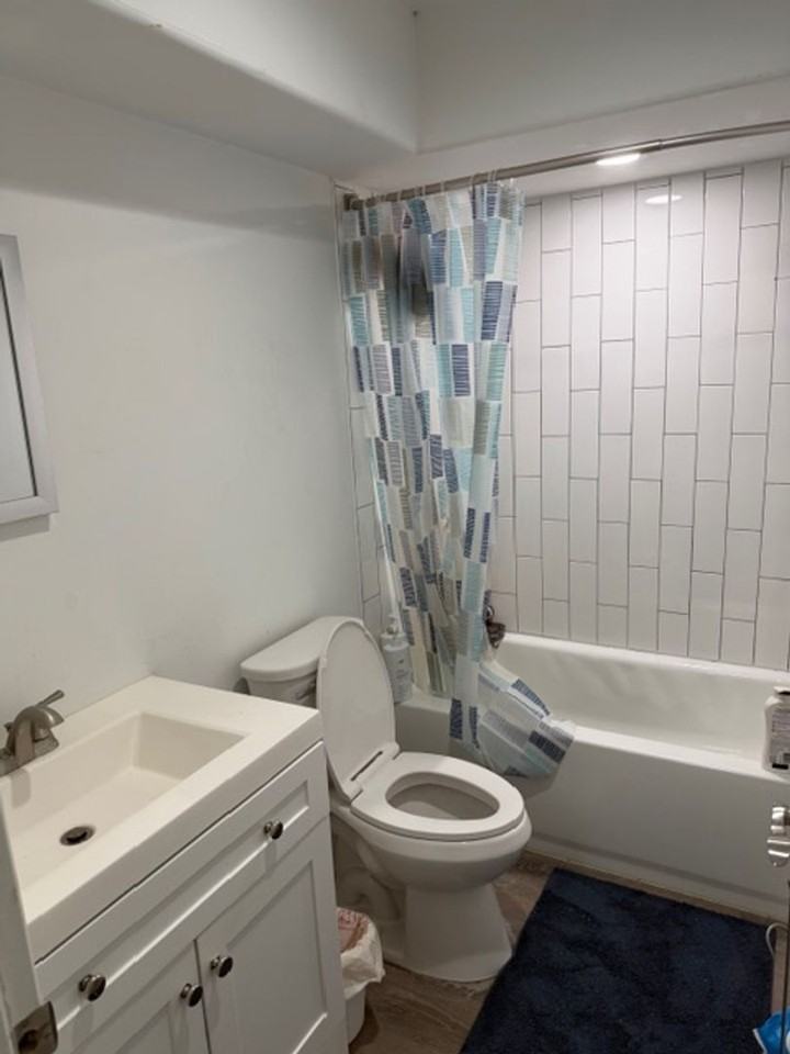 North Pacific Beach, 2 bedroom 2 bath with panoramic views of Ocean and Mission Bay - Photo 4 of 16