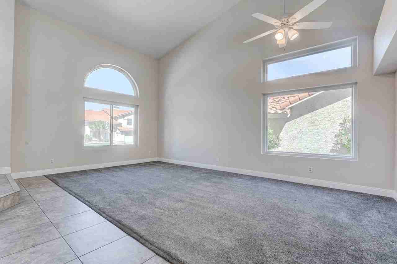 26 Fantasia Ln - Photo 5 of 50