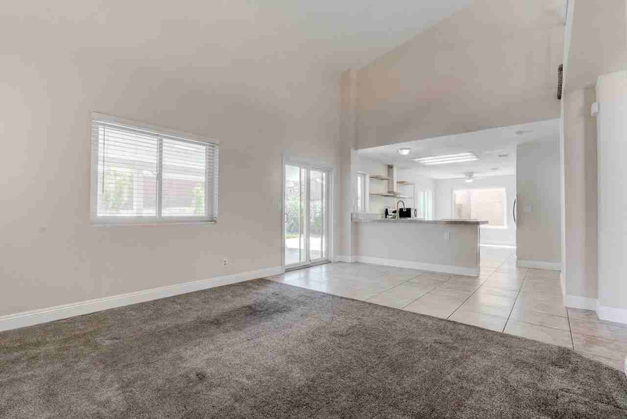 26 Fantasia Ln - Photo 7 of 50