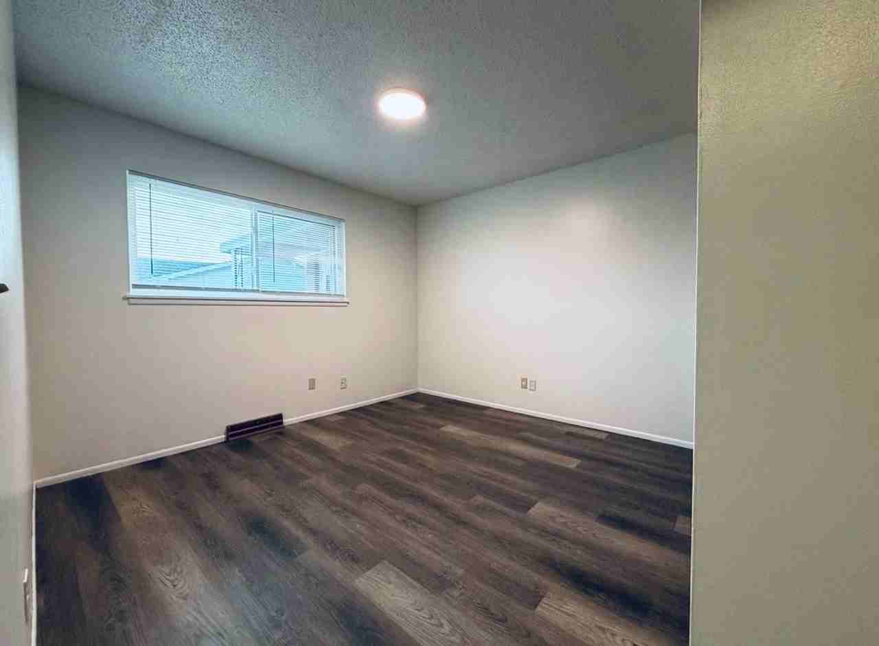 1963 S Martinson Ave - Photo 6 of 7