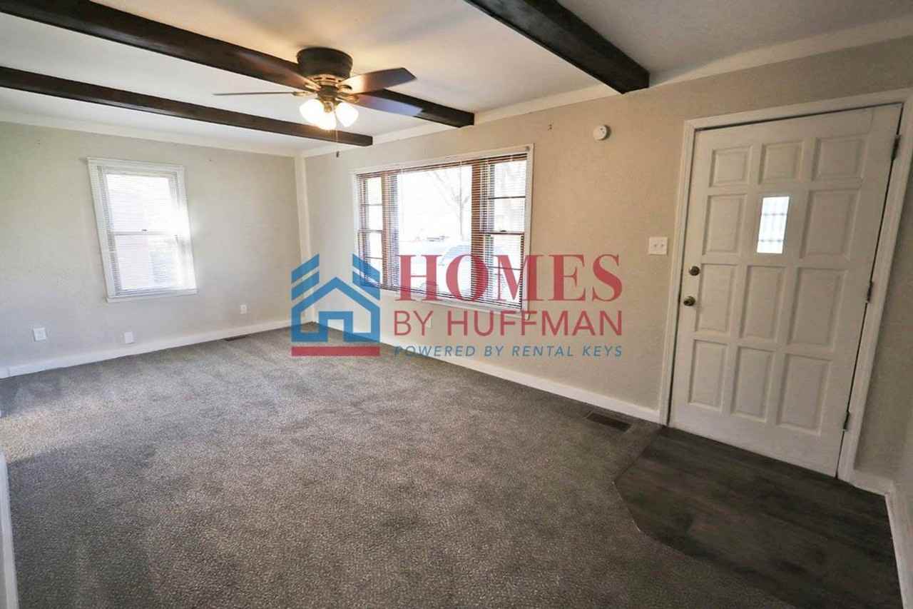 2016 Euclid Dr - Photo 2 of 20