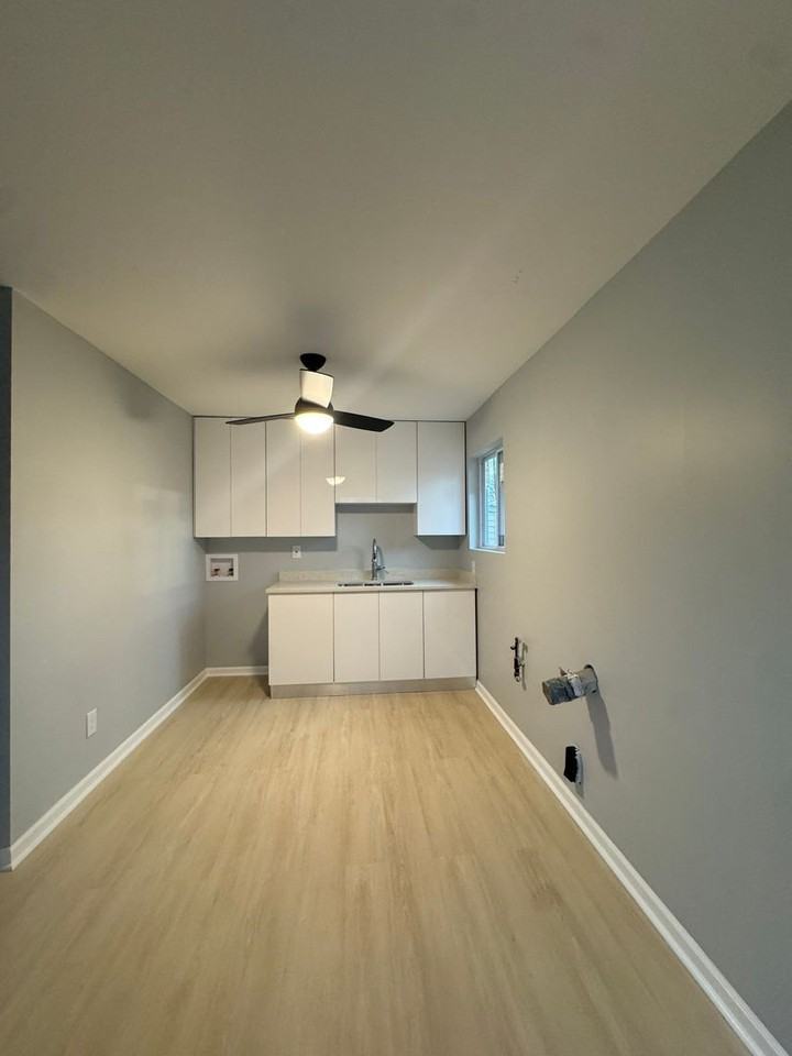 2000 Williams St - Photo 2 of 6