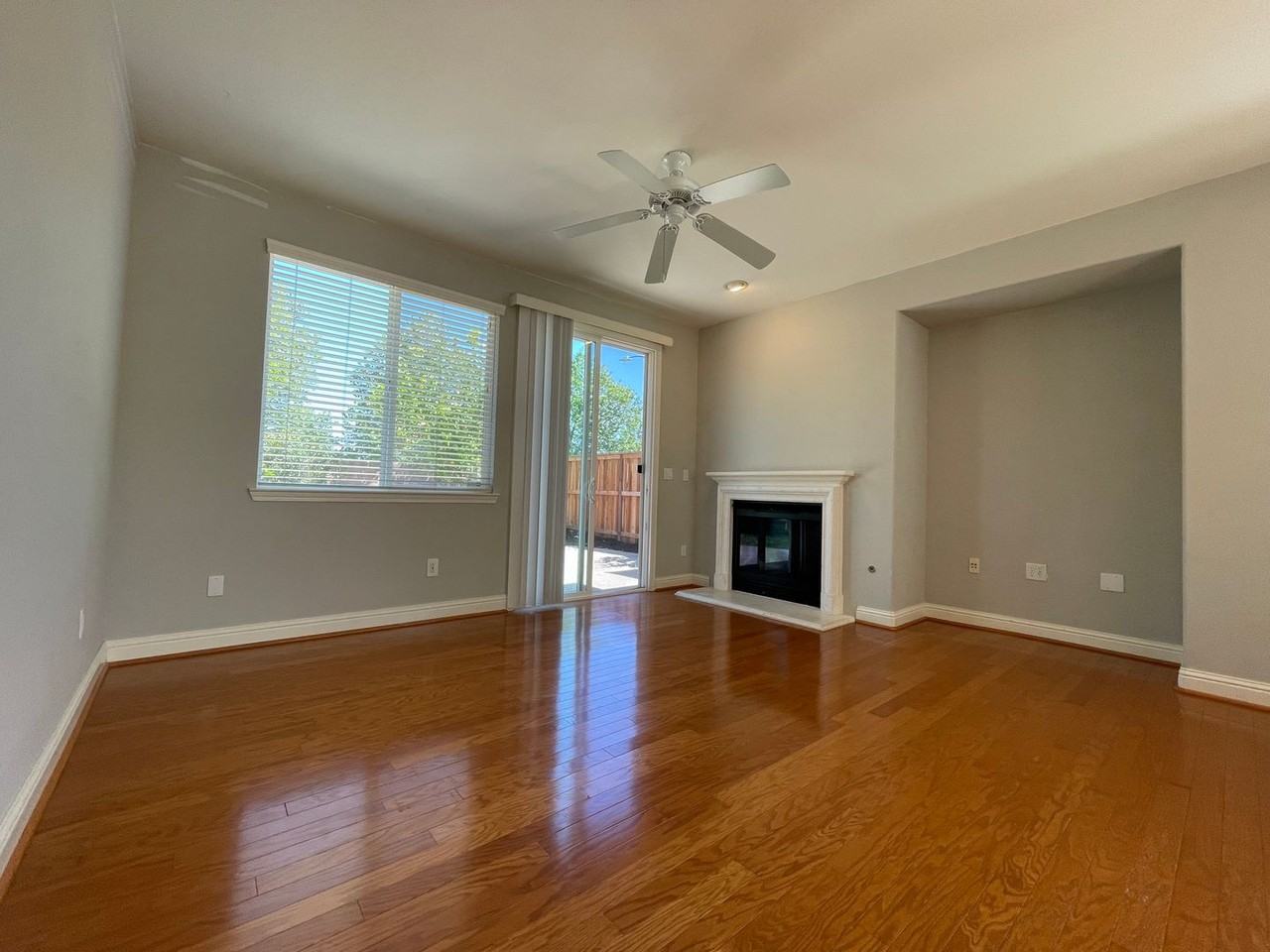 11740 Village Pond Way - Photo 4 of 16