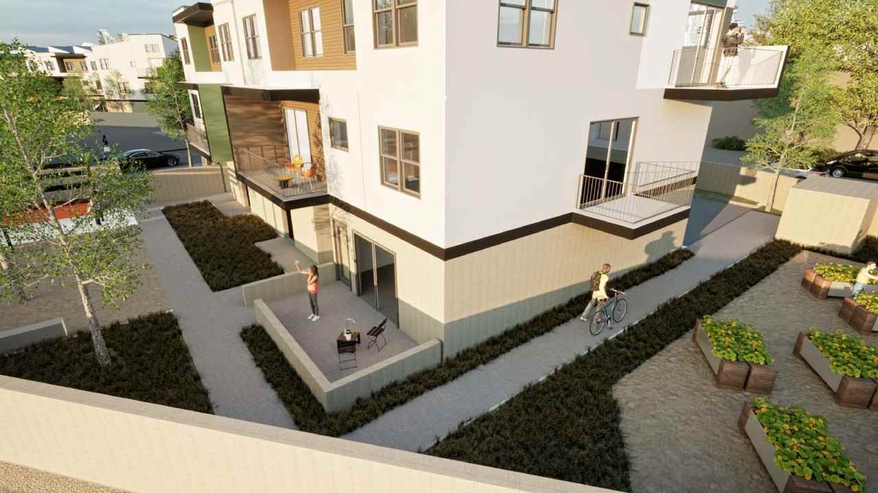 Ibis La Mesa - Photo 4 of 8