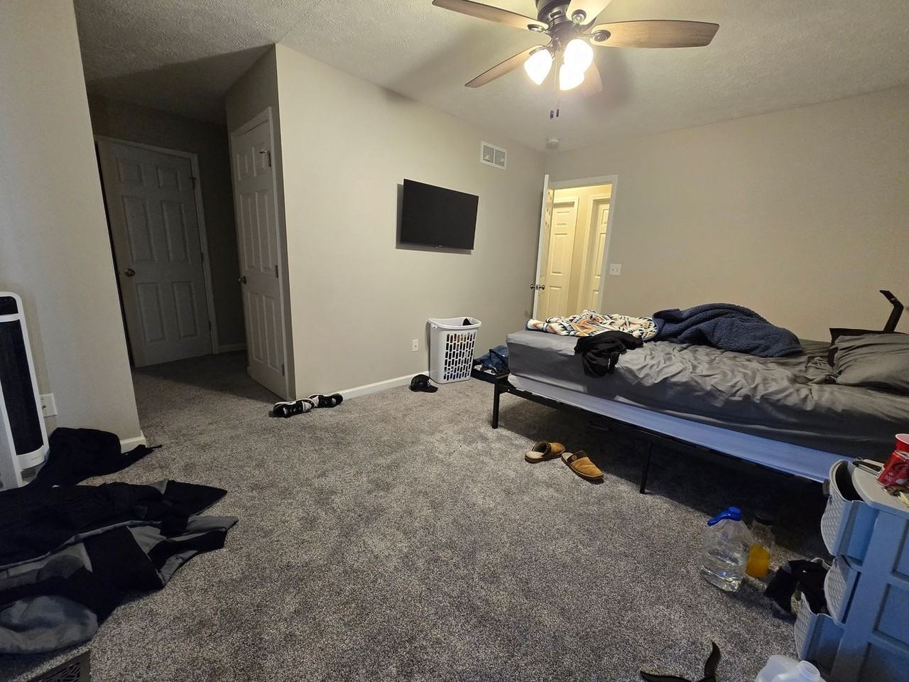 208 Parktrail Rd - Photo 7 of 19