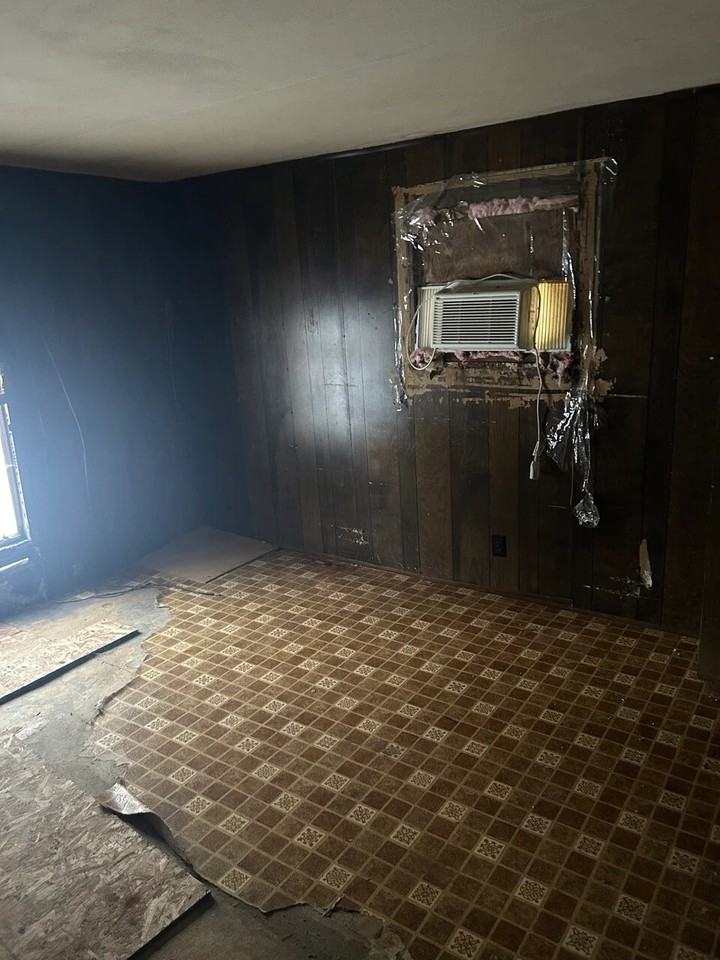 1404 N Rumbaugh Ln #49 - Photo 5 of 9