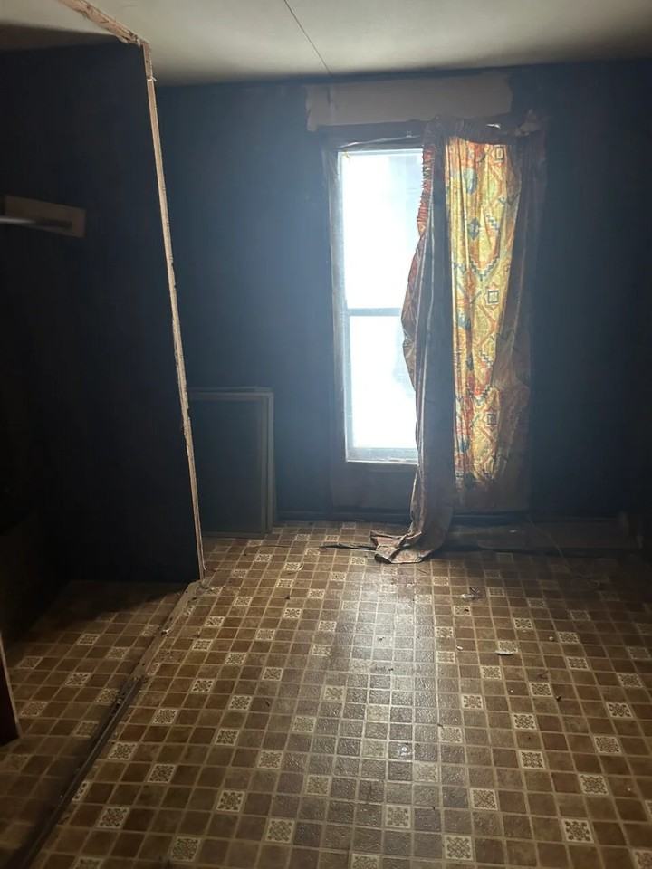 1404 N Rumbaugh Ln #49 - Photo 7 of 9