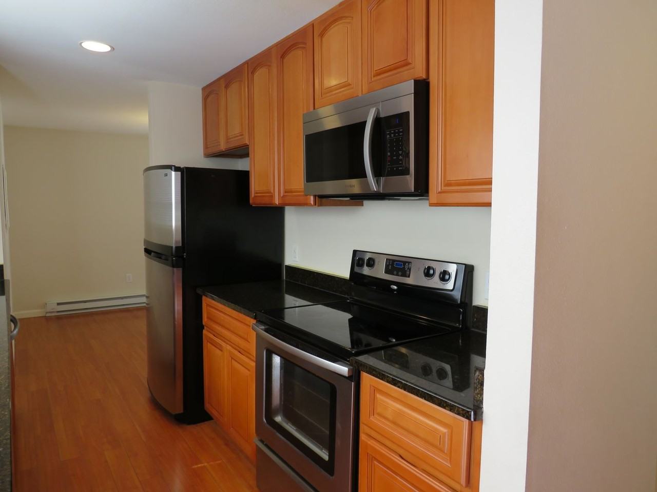 1220 100th Pl Ne - Photo 6 of 29