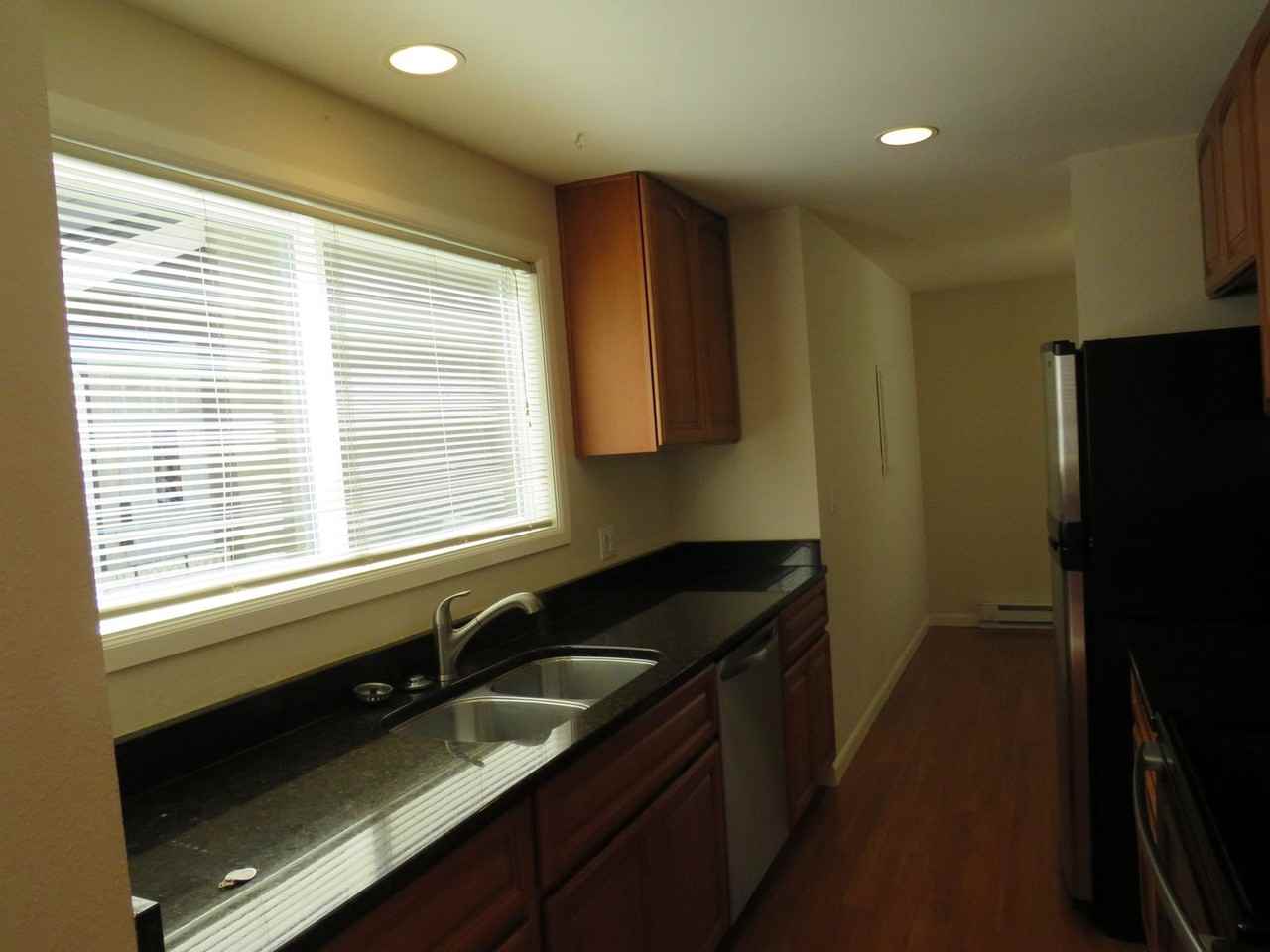 1220 100th Pl Ne - Photo 7 of 29