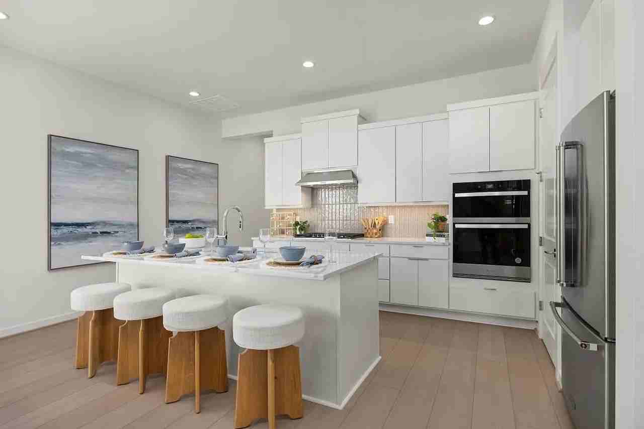 33820 Buckeye Ave Se - Photo 2 of 18