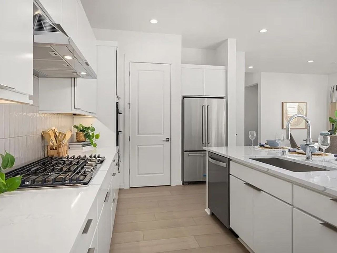 33820 Buckeye Ave Se - Photo 3 of 18