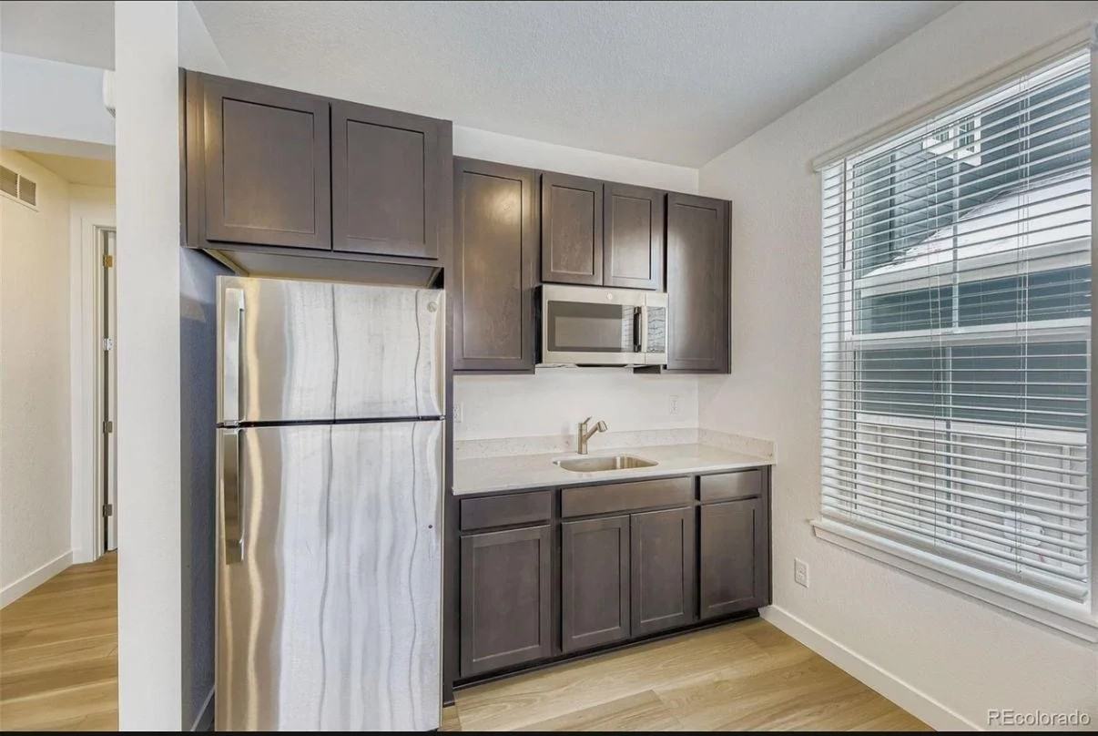 10851 Snowdon St - Photo 2 of 4