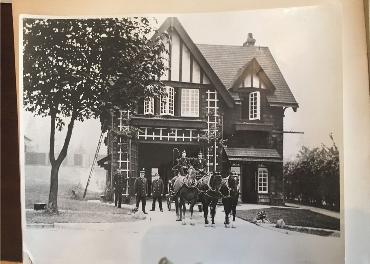 10235 62nd Ave S - Photo 2 of 37