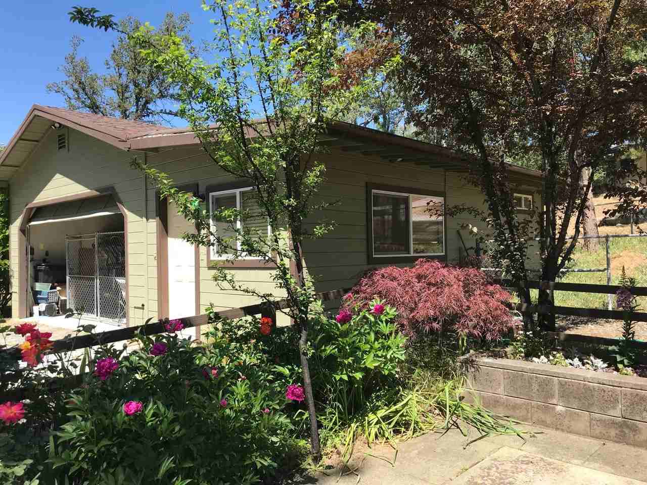 16601 Draper Mine Rd - Photo 4 of 50