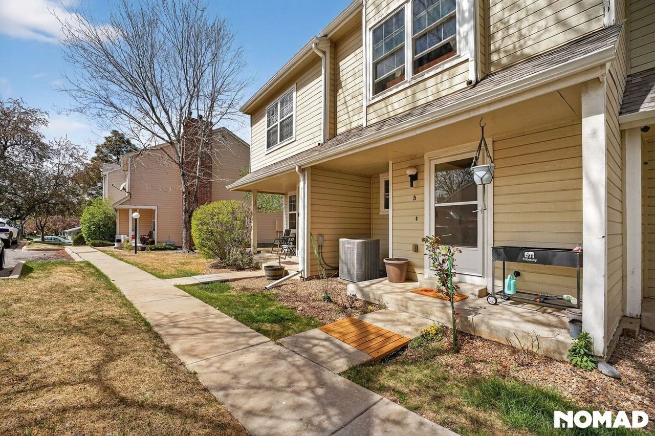 12173 Bannock Cir - Photo 3 of 27