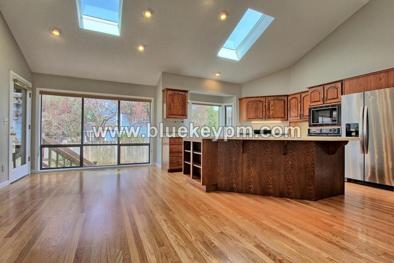 16825 Sw Whitley Way - Photo 7 of 20