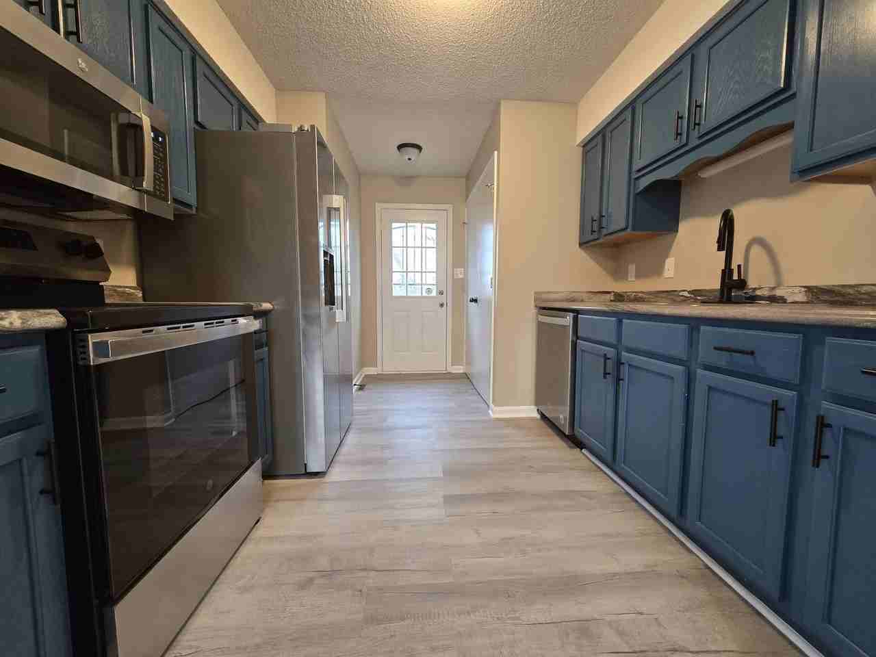 415 Carter Rd - Photo 5 of 20