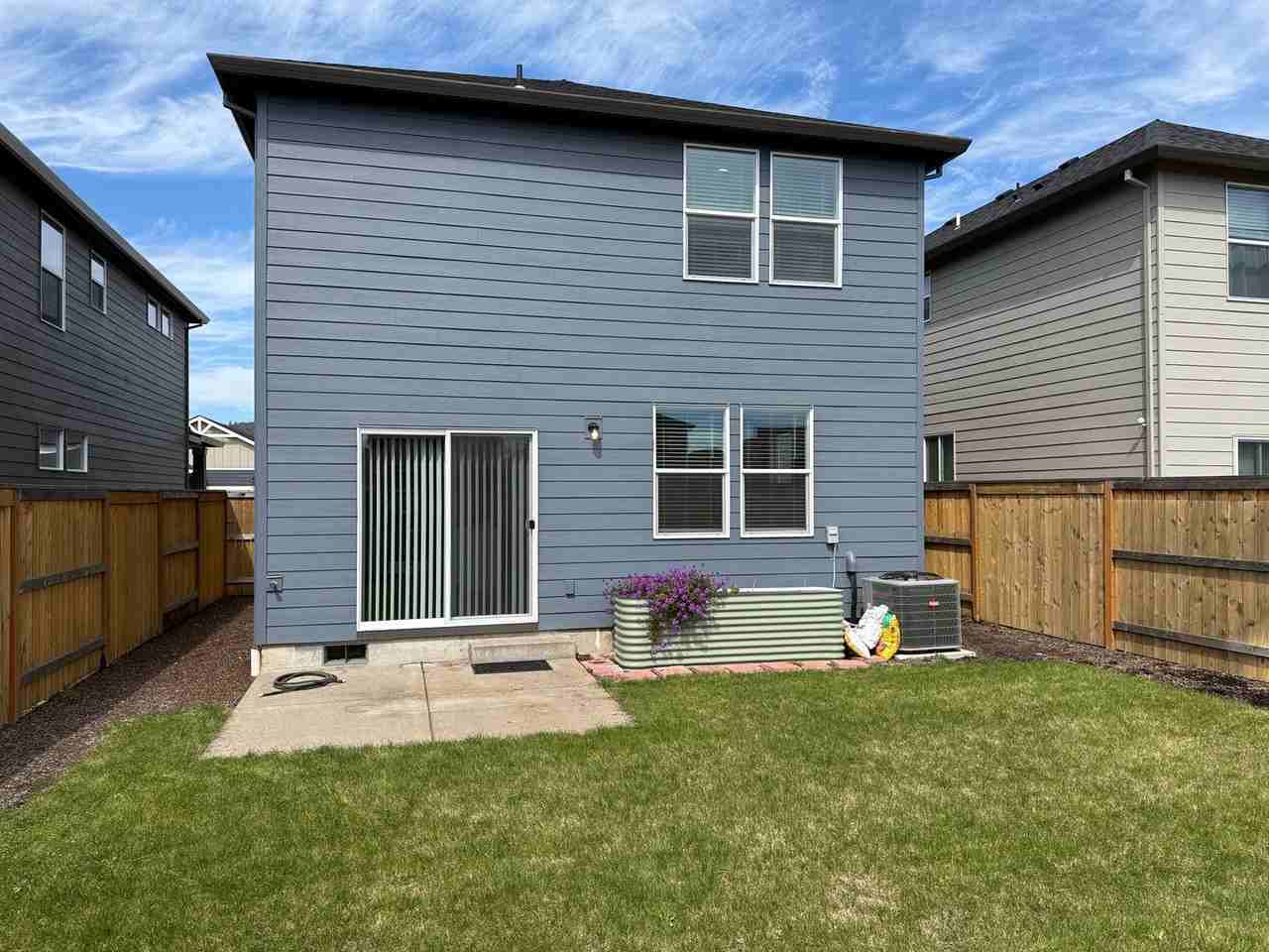 2623 Fenya St - Photo 3 of 50