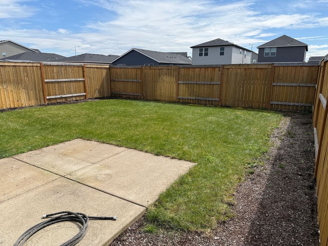 2623 Fenya St - Photo 5 of 50