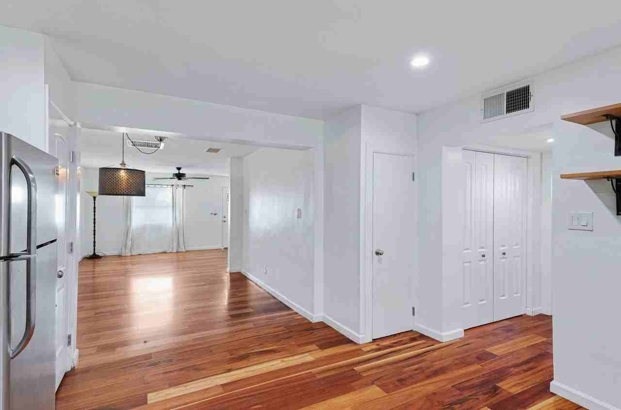 6742 N 23rd Dr - Photo 6 of 22