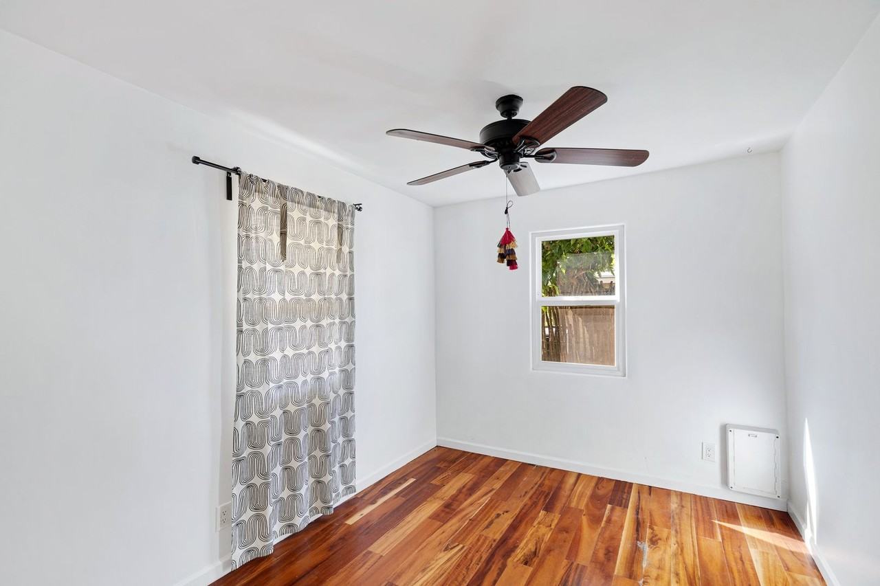 6742 N 23rd Dr - Photo 7 of 22