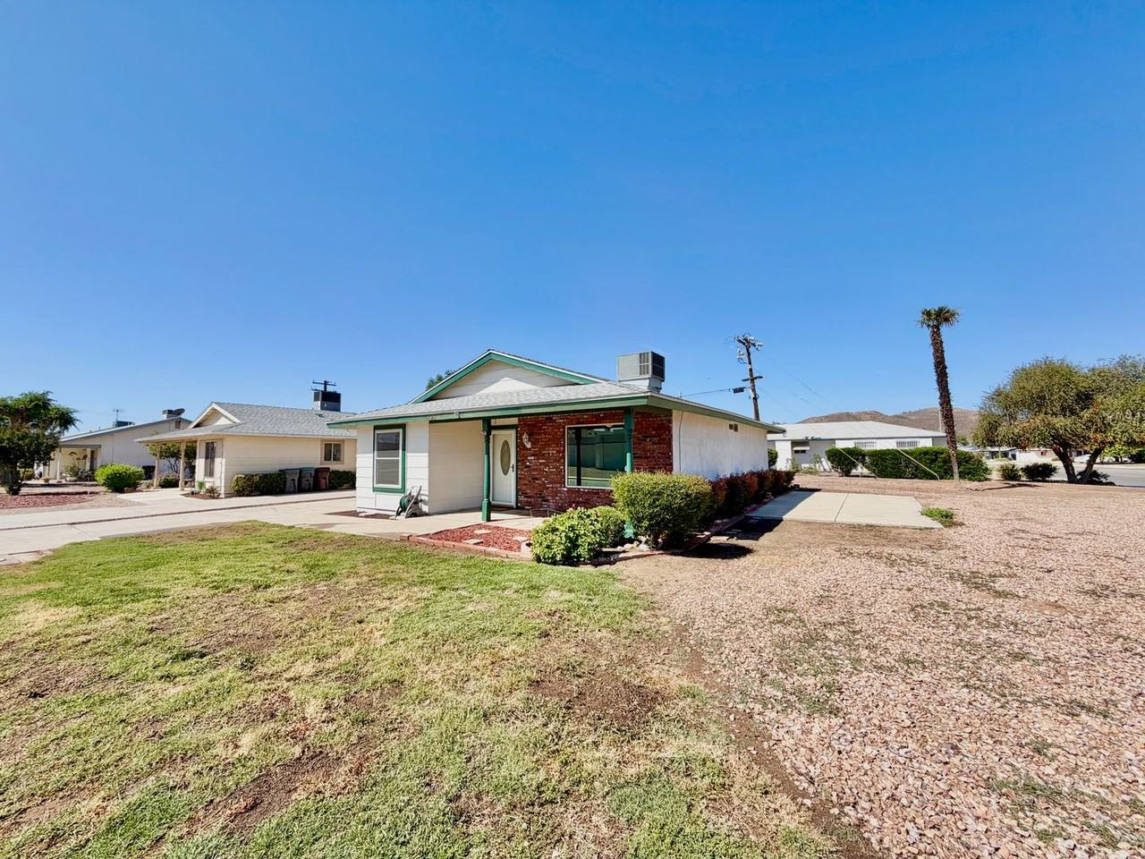 27961 Winged Foot Dr - Photo 2 of 25