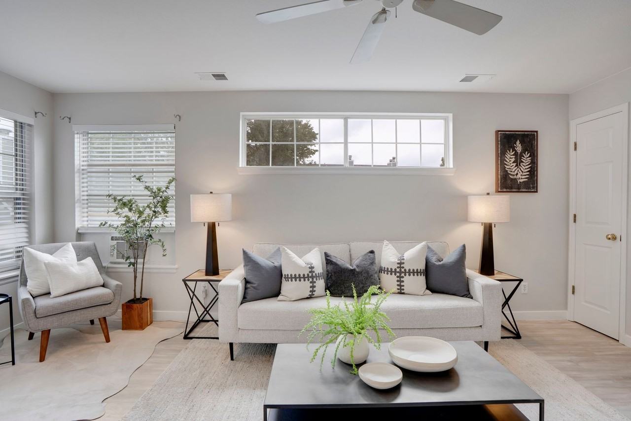 6702 S Ivy Way #B6 - Photo 7 of 25