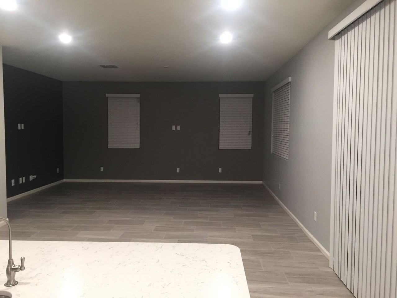 5404 W Desert Hollow Dr - Photo 6 of 29