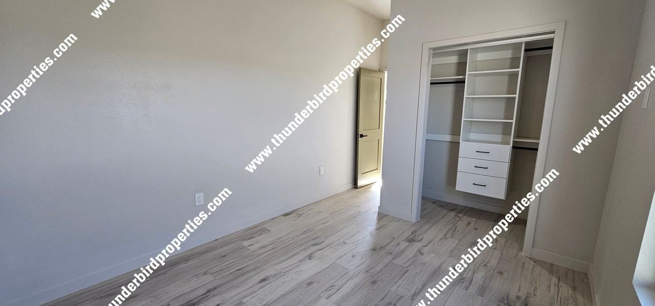 505 505 Los Arboles 1/2 Ave NW - Photo 4 of 5