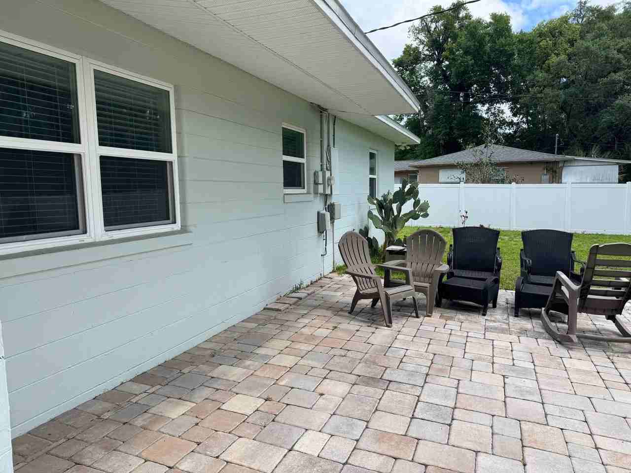 524 W Belvedere St - Photo 3 of 17