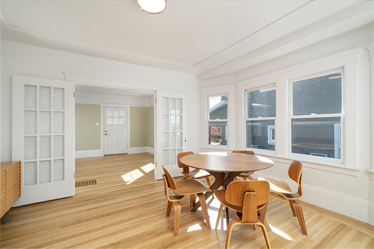 920 Ramona Ave - Photo 5 of 28