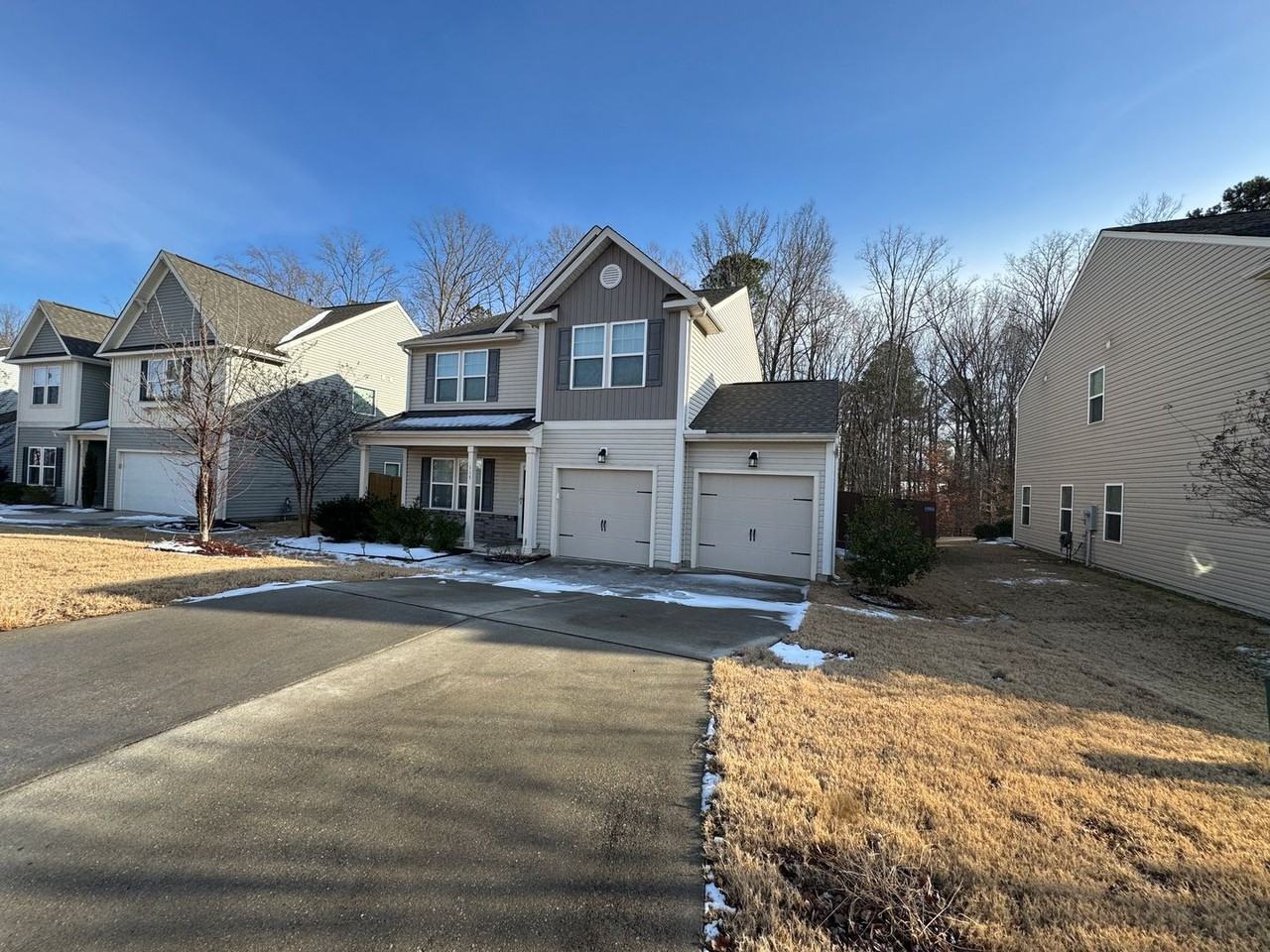 115 Fortress Dr - Photo 2 of 32