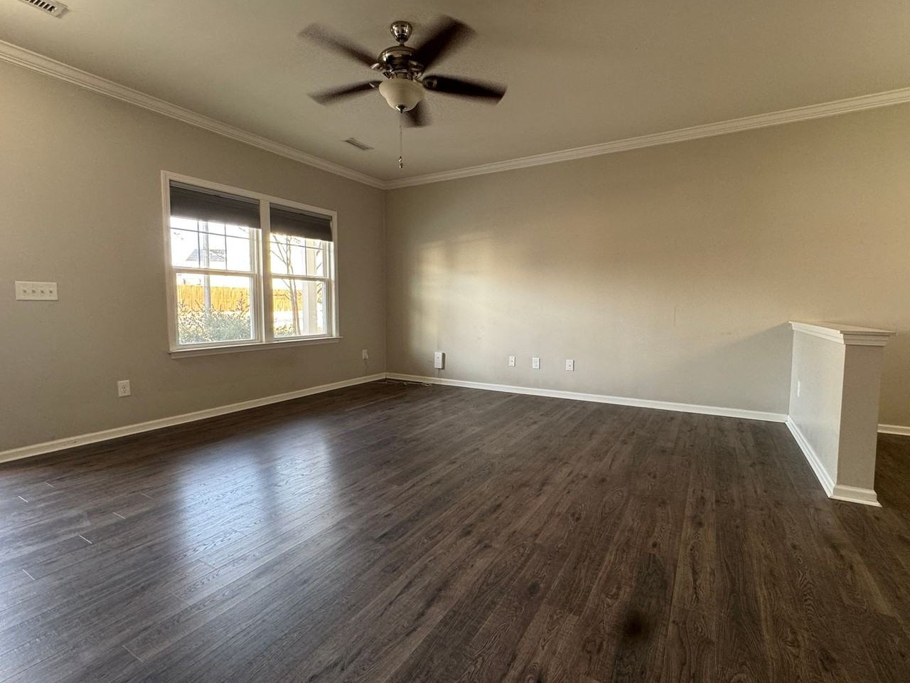 115 Fortress Dr - Photo 7 of 32