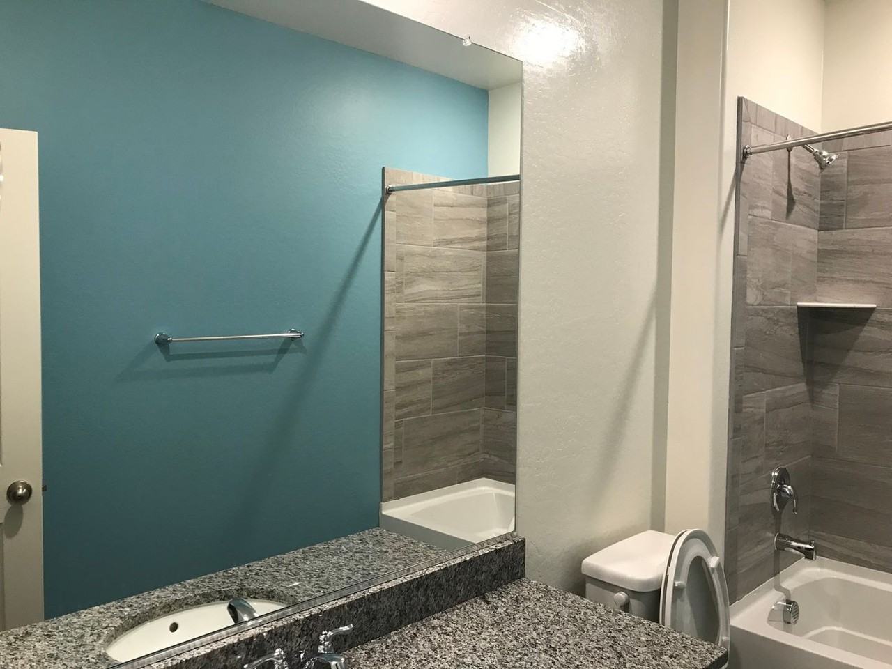 5407 W Desert Hollow Dr - Photo 6 of 24