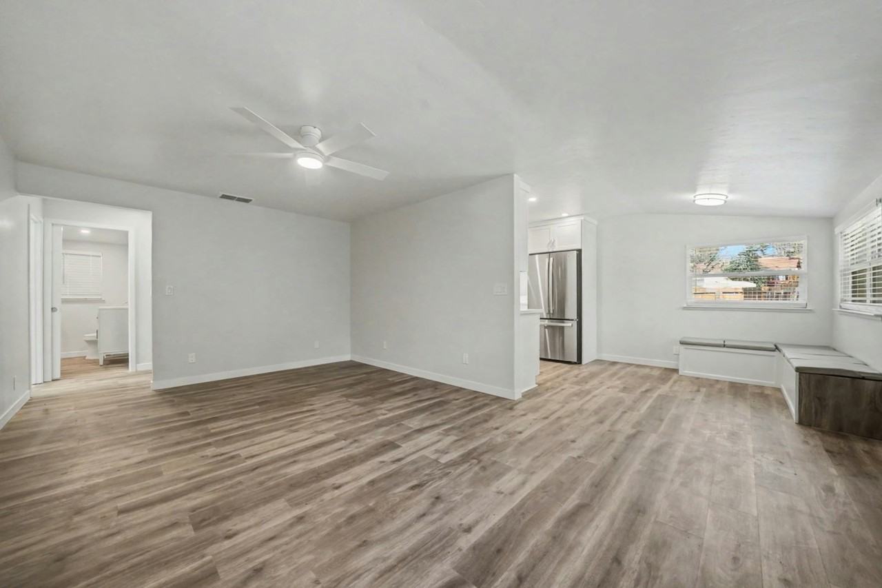 202 Lambert Lane - Photo 6 of 21