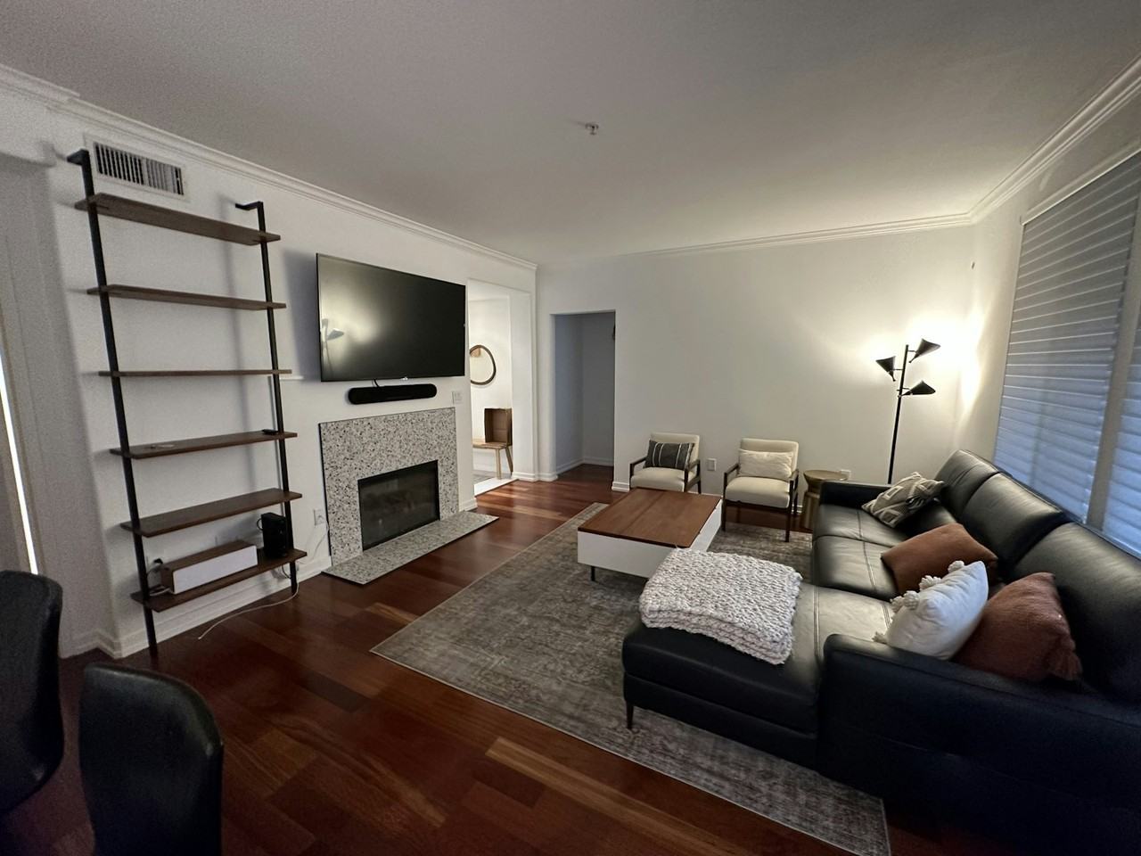 3321 Watermarke Place - Photo 6 of 27