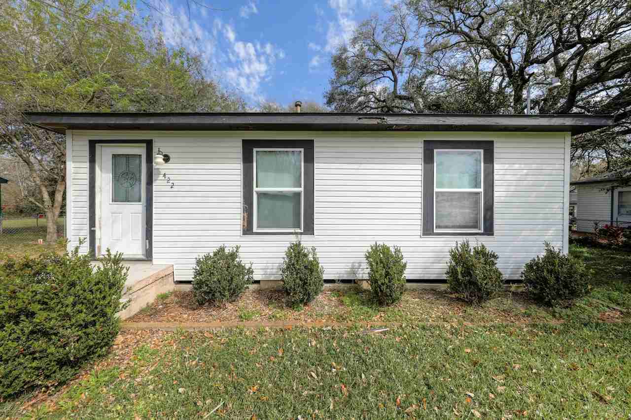 422 19th Avenue North - Photo 3 of 26