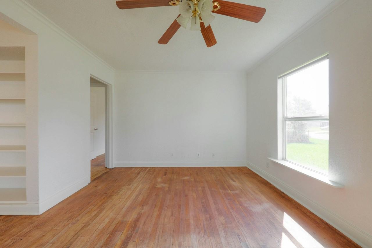 422 19th Avenue North - Photo 6 of 26