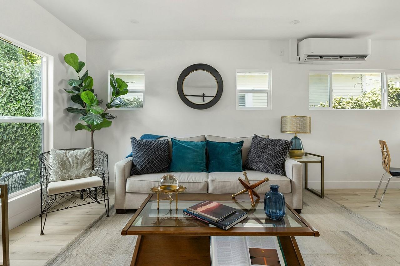 2354 Ocean Avenue - Photo 3 of 15