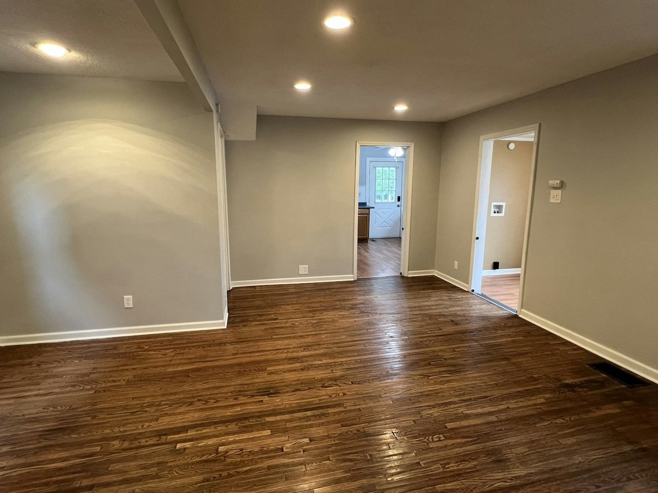 118 John Street, Unit Lower - Photo 2 of 11